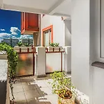 Apartmán Komfortowy Jacuzzi & Balkon & 2 Sypialnie