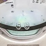 Komfortowy Jacuzzi & Balkon & 2 Sypialnie * Vratislav