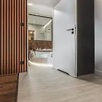 Komfortowy Jacuzzi & Balkon & 2 Sypialnie