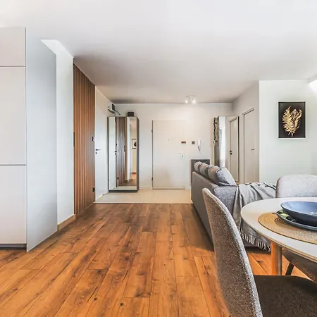 Komfortowy Jacuzzi&balkon&2 Sypialnie Apartament Wrocław