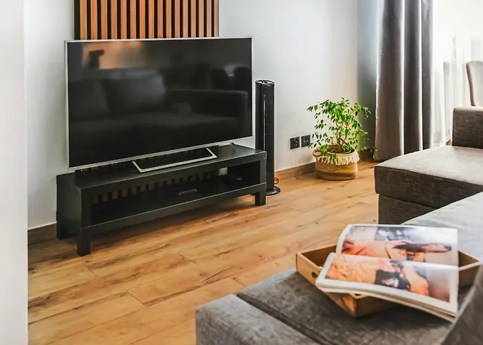 Lejlighed Komfortowy Jacuzzi & Balkon & 2 Sypialnie *